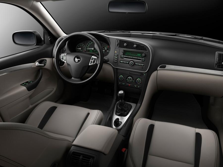  Saab 9-3 Aero Sedan 2013 года  (фото 3 из 5)